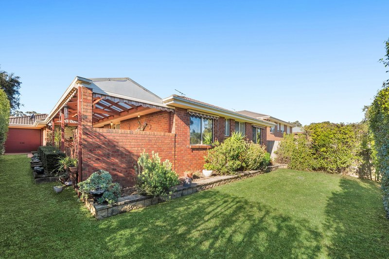 Photo - 11 Nightingale Crescent, Berwick VIC 3806 - Image 19