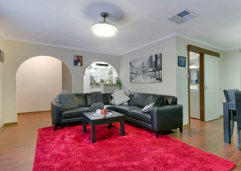 Photo - 11 Nilpena Court, Craigmore SA 5114 - Image 3