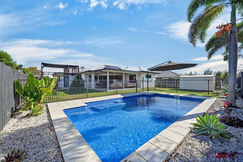Photo - 11 Ningaloo Crescent, Burdell QLD 4818 - Image 1