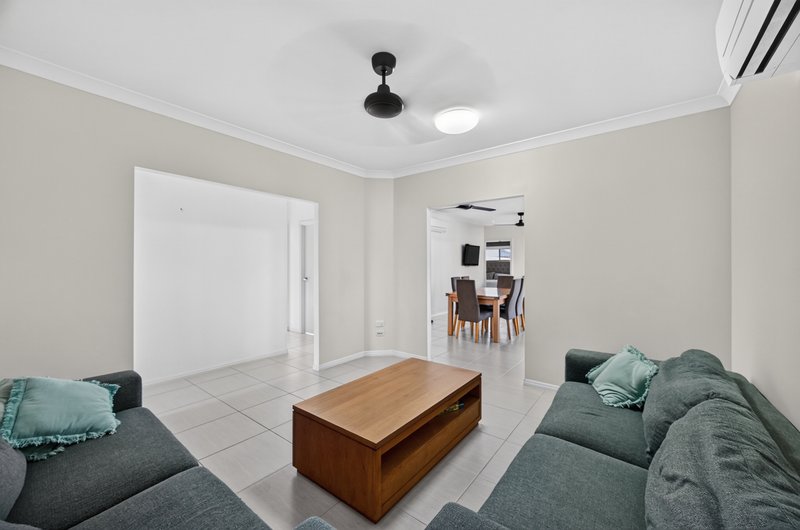 Photo - 11 Ningaloo Crescent, Burdell QLD 4818 - Image 7