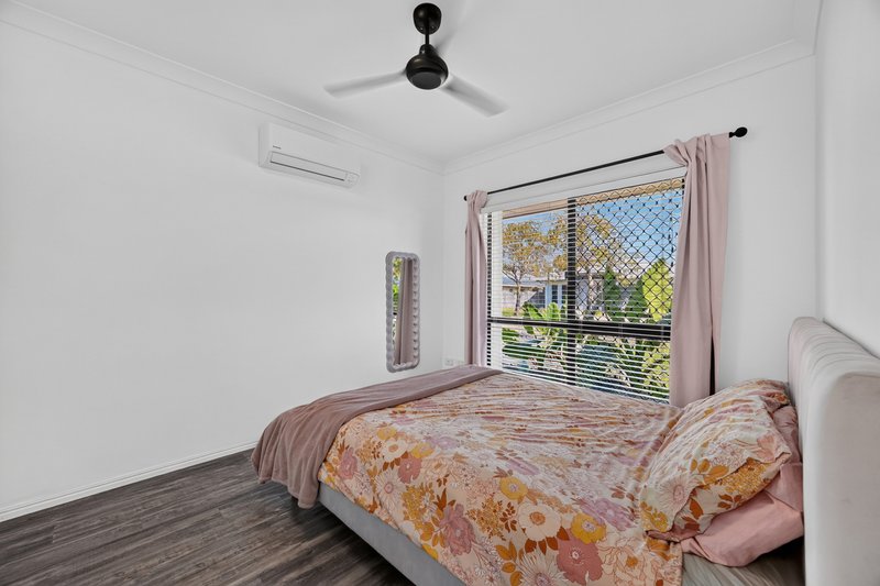 Photo - 11 Ningaloo Crescent, Burdell QLD 4818 - Image 9