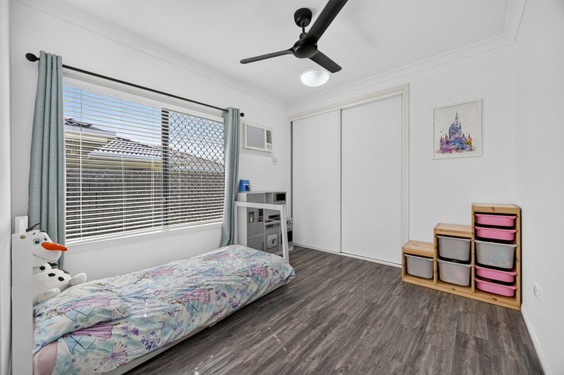 Photo - 11 Ningaloo Crescent, Burdell QLD 4818 - Image 10