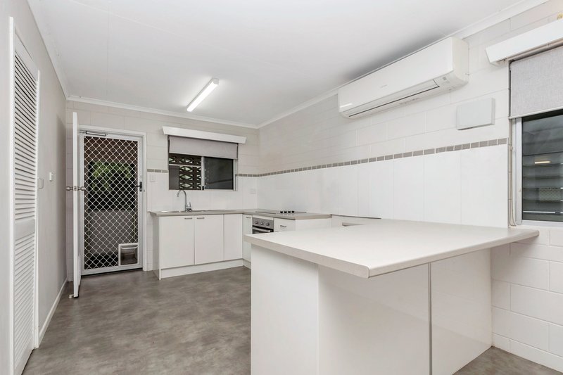 Photo - 11 Nonda Street, Kirwan QLD 4817 - Image 4