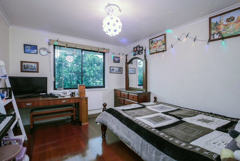 Photo - 11 Norris Crescent, Bundoora VIC 3083 - Image 7