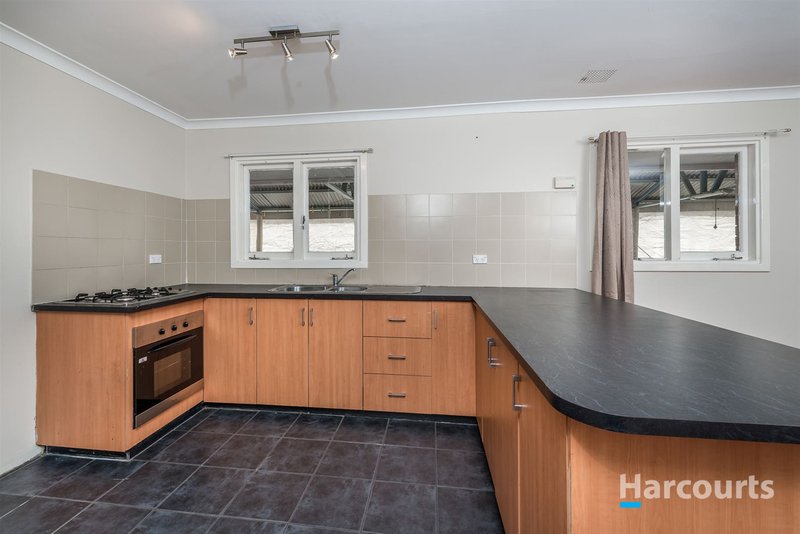 Photo - 11 North Avenue, Bullsbrook WA 6084 - Image 7