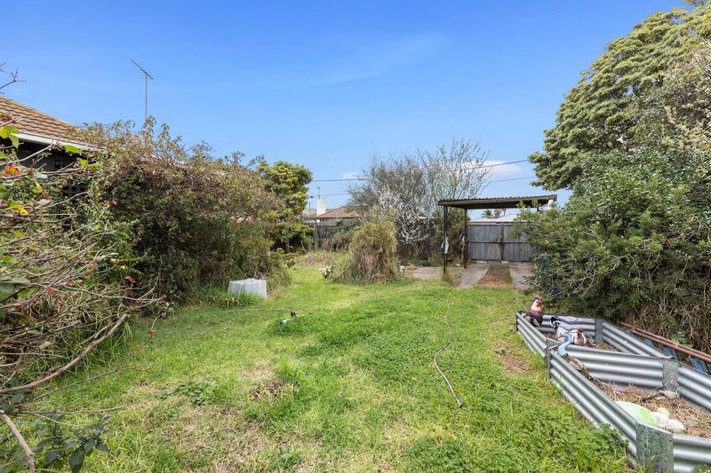 Photo - 11 North Shore Road, Norlane VIC 3214 - Image 7