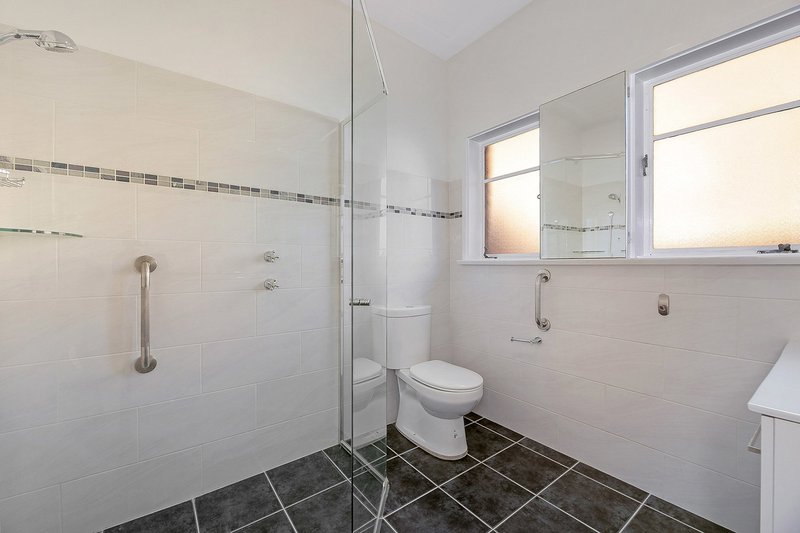 Photo - 11 Northcote Road, Hornsby NSW 2077 - Image 6