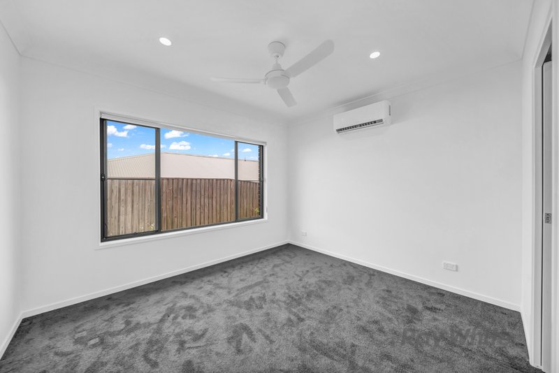 Photo - 11 Northerly Street, Logan Reserve QLD 4133 - Image 6