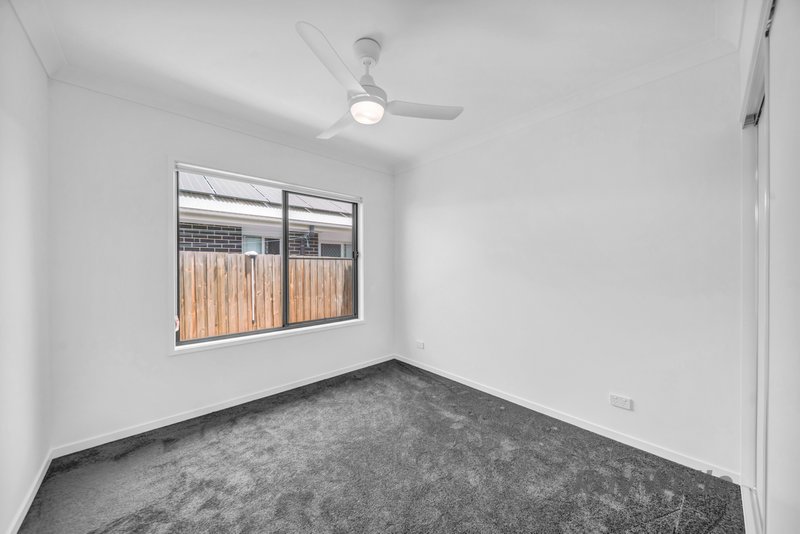 Photo - 11 Northerly Street, Logan Reserve QLD 4133 - Image 10