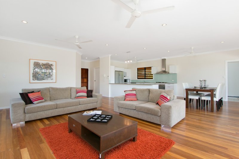 Photo - 11 Norwood Crescent, Trinity Park QLD 4879 - Image 4