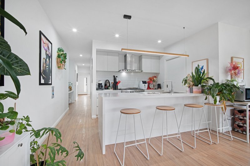 Photo - 11 Nosilla Street, Smythes Creek VIC 3351 - Image 4