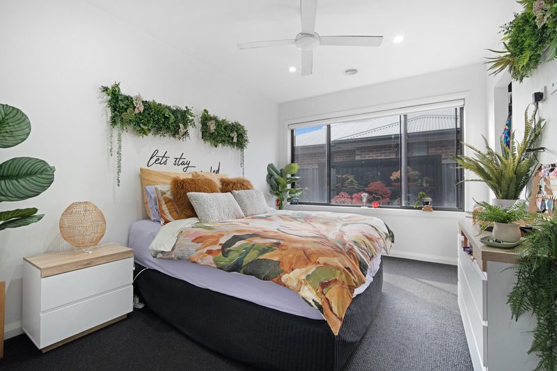 Photo - 11 Nosilla Street, Smythes Creek VIC 3351 - Image 8