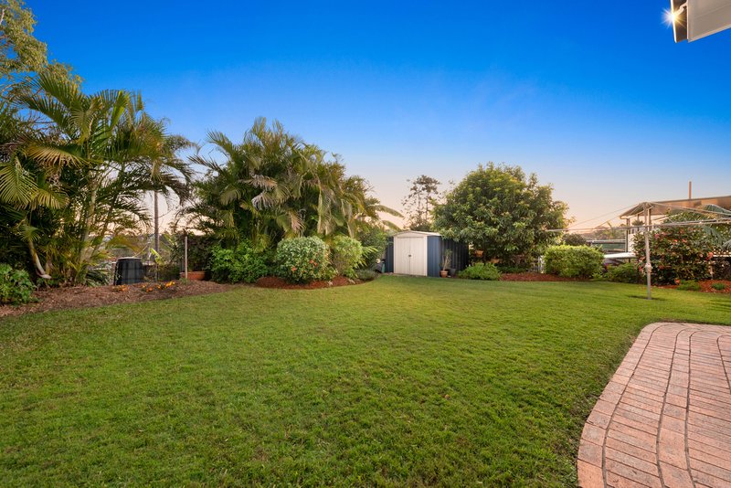 Photo - 11 Nurom Avenue, Ferny Hills QLD 4055 - Image 19