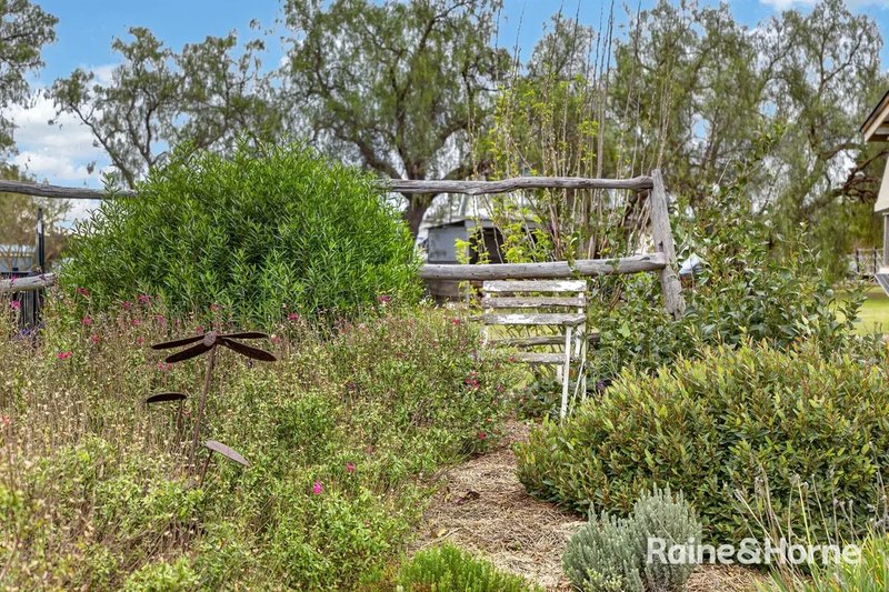 Photo - 11 Oak Street, Tannymorel QLD 4372 - Image 22