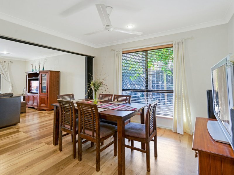 Photo - 11 Oakdale Avenue, Nerang QLD 4211 - Image 5