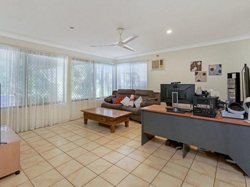 Photo - 11 Oakdale Avenue, Nerang QLD 4211 - Image 7