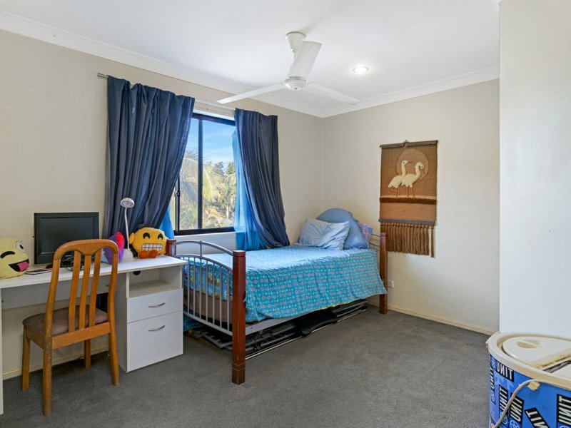 Photo - 11 Oakdale Avenue, Nerang QLD 4211 - Image 12