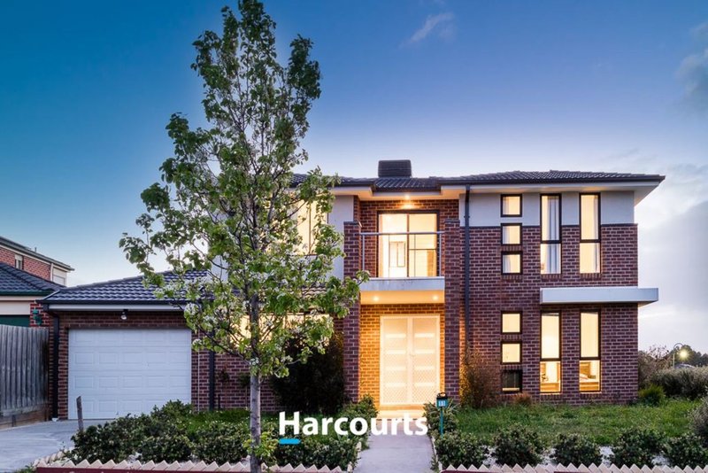 11 Oakgrove Drive, Narre Warren South VIC 3805