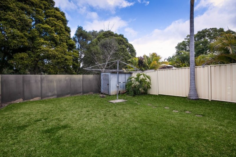 Photo - 11 O'Donnell Drive, Figtree NSW 2525 - Image 6