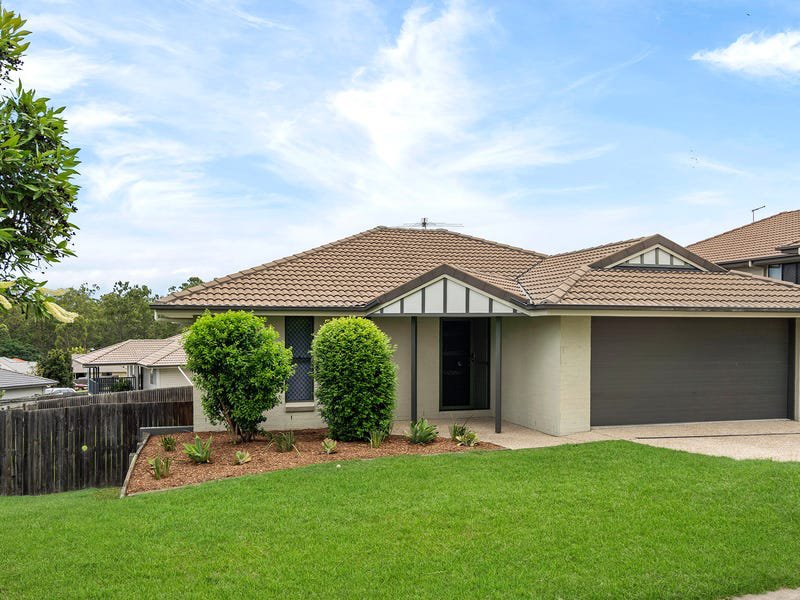 Photo - 11 Oliver Drive, Redbank Plains QLD 4301 - Image 2