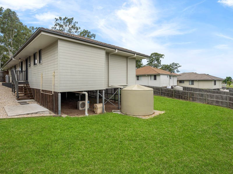 Photo - 11 Oliver Drive, Redbank Plains QLD 4301 - Image 19