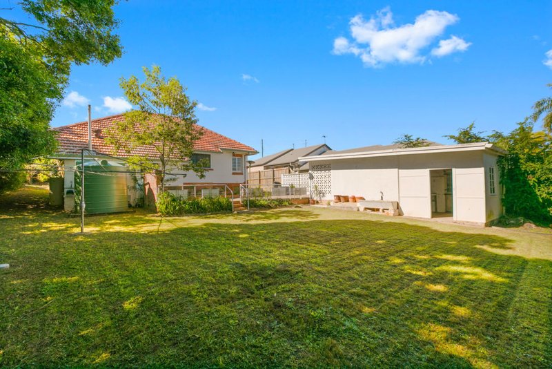 Photo - 11 Olivia Avenue, Salisbury QLD 4107 - Image 12