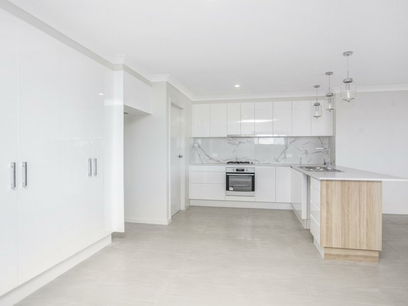 Photo - 11 Ondaroo Crescent, Old Bar NSW 2430 - Image 3