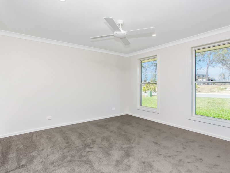 Photo - 11 Ondaroo Crescent, Old Bar NSW 2430 - Image 5