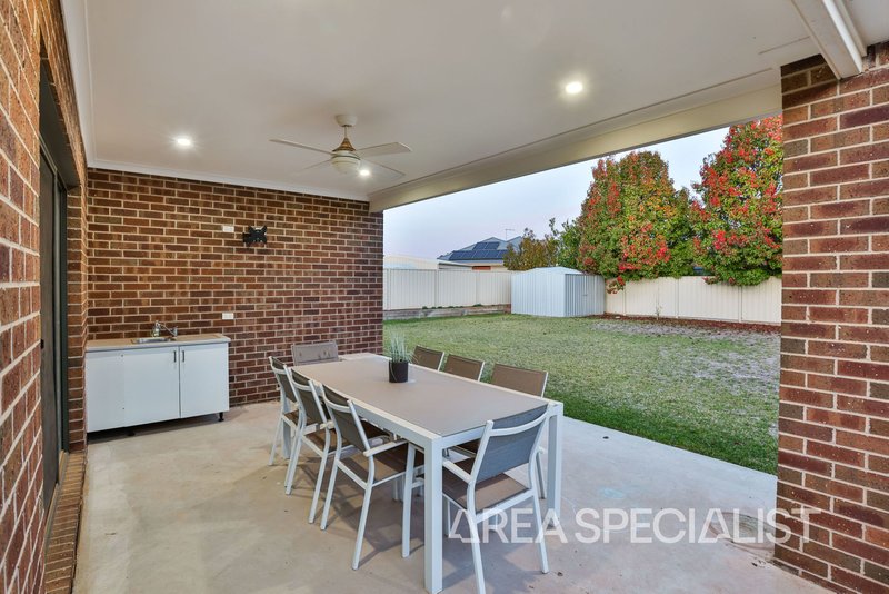 Photo - 11 Ontario Park Drive, Mildura VIC 3500 - Image 21