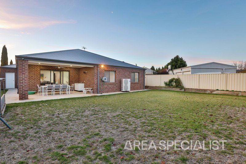 Photo - 11 Ontario Park Drive, Mildura VIC 3500 - Image 25