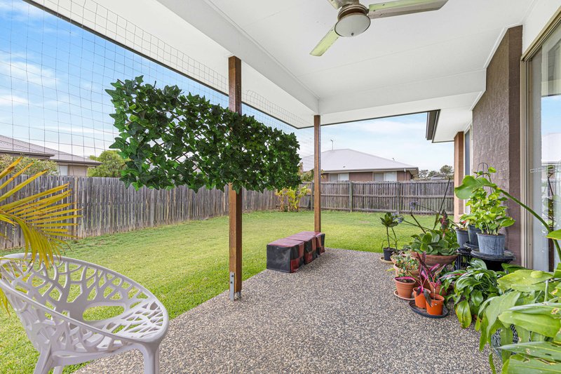 Photo - 11 Onyx Street, Emerald QLD 4720 - Image 15