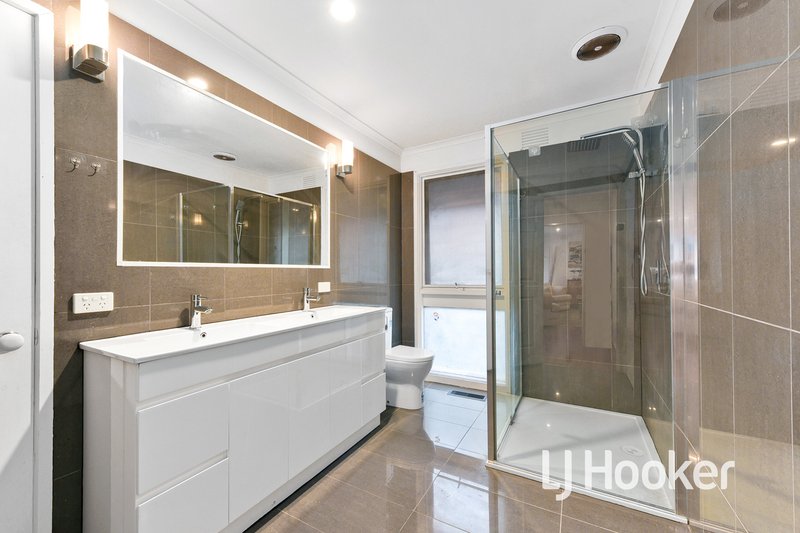 Photo - 11 Ora Street, Hampton Park VIC 3976 - Image 14