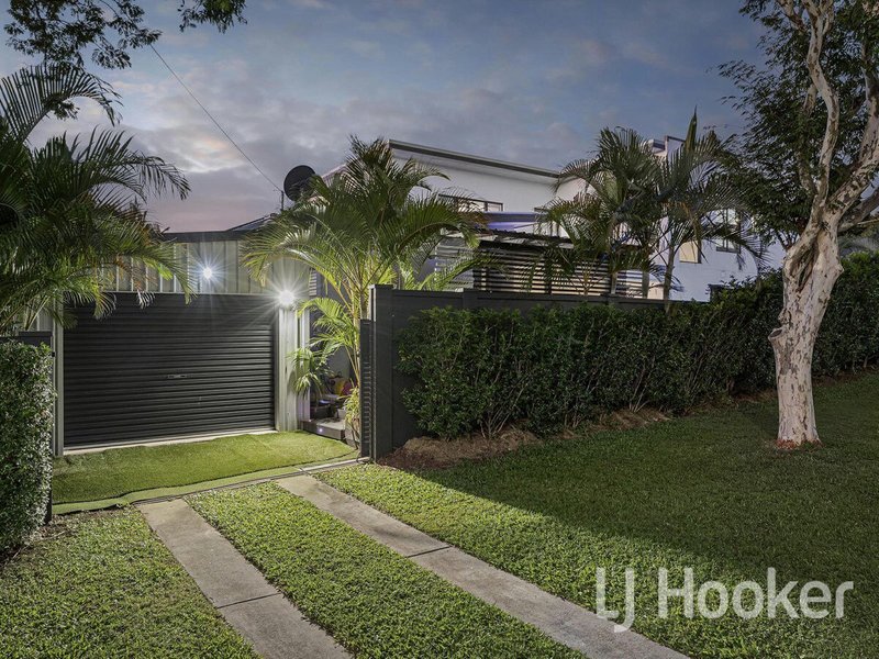 Photo - 11 Orcades Road, Yeronga QLD 4104 - Image 11