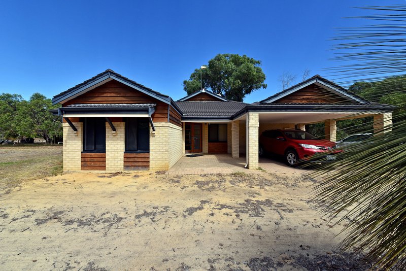 11 Orchard Rest, Two Rocks WA 6037