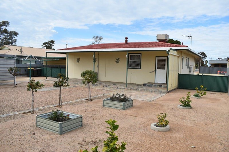 Photo - 11 Osborne Street, Port Pirie SA 5540 - Image 14