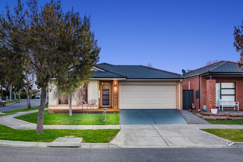 11 Paddys Place, South Morang VIC 3752