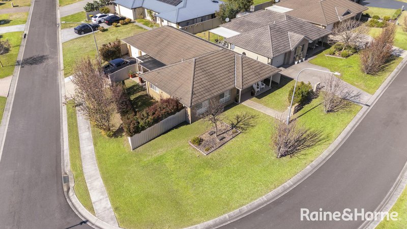 Photo - 1/1 Palm Lilly Close, Worrigee NSW 2540 - Image 10