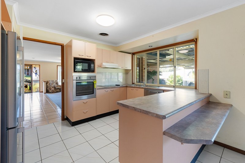 Photo - 11 Pandora Court, Cleveland QLD 4163 - Image 9