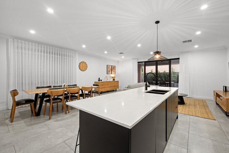 Photo - 11 Pape Avenue, Seaton SA 5023 - Image 10