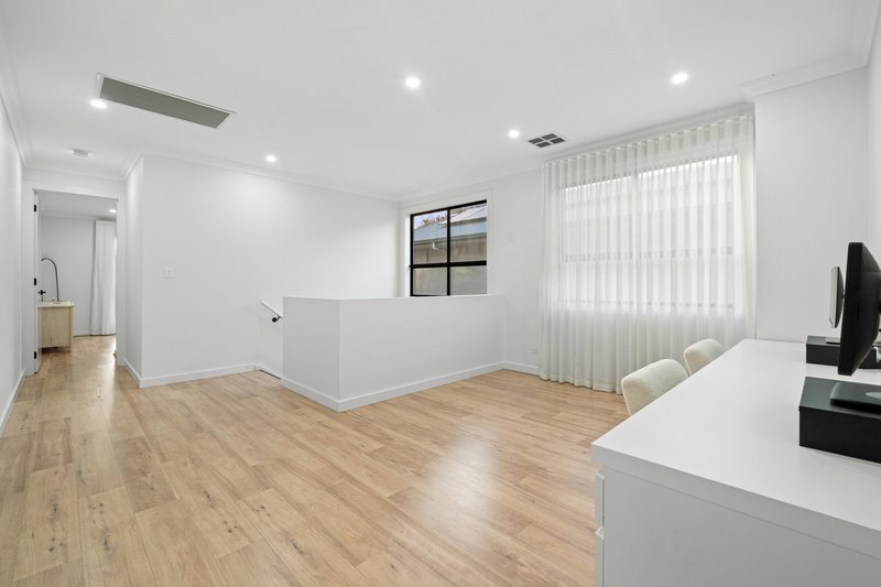 Photo - 11 Pape Avenue, Seaton SA 5023 - Image 13