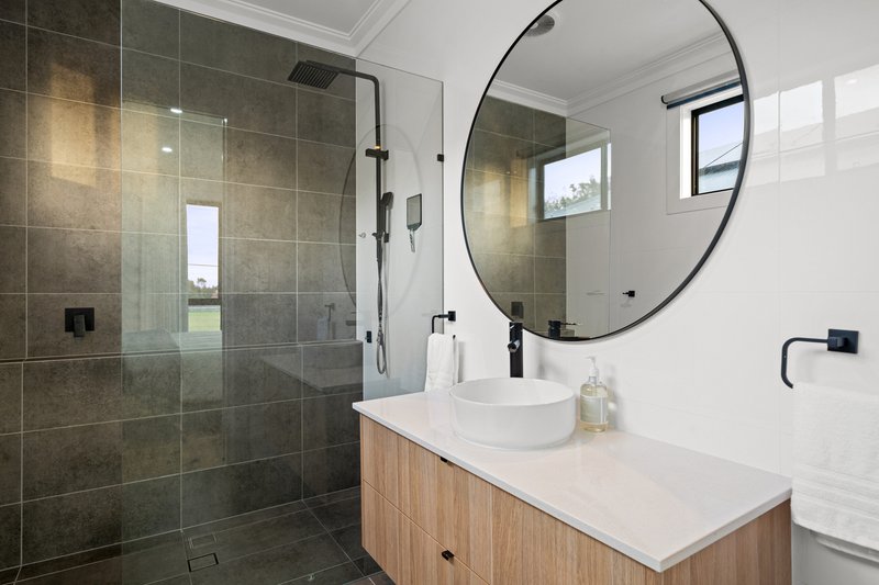 Photo - 11 Pape Avenue, Seaton SA 5023 - Image 18