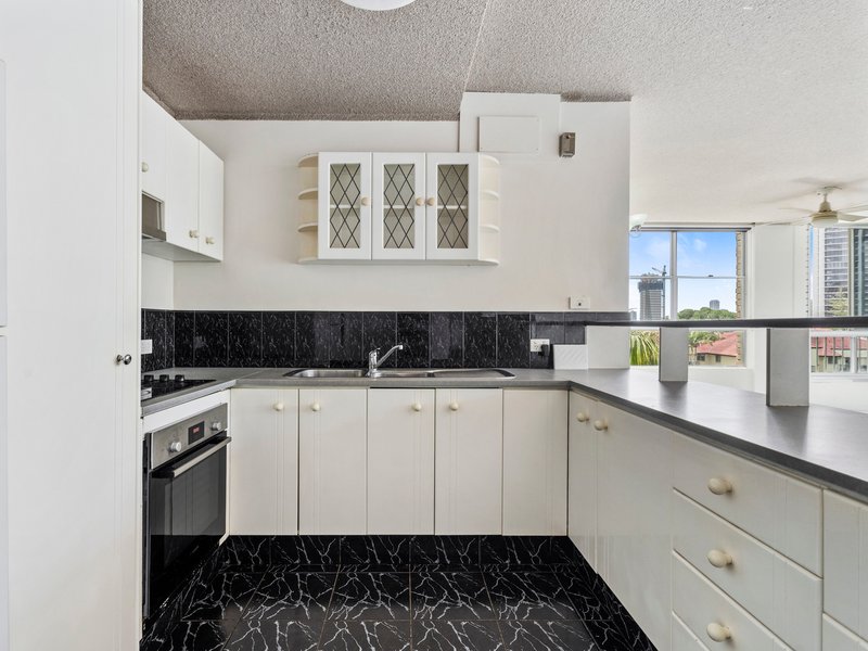 Photo - 11 Paradise Island, Surfers Paradise QLD 4217 - Image 6