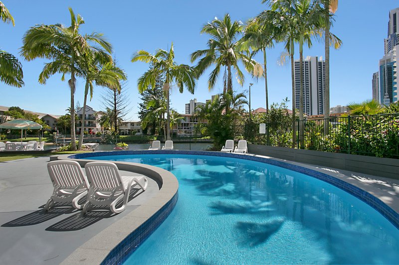 11 Paradise Island, Surfers Paradise QLD 4217