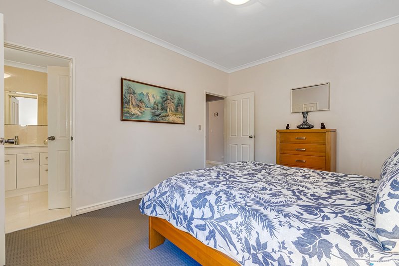 Photo - 11 Paragon Rise, Currambine WA 6028 - Image 14