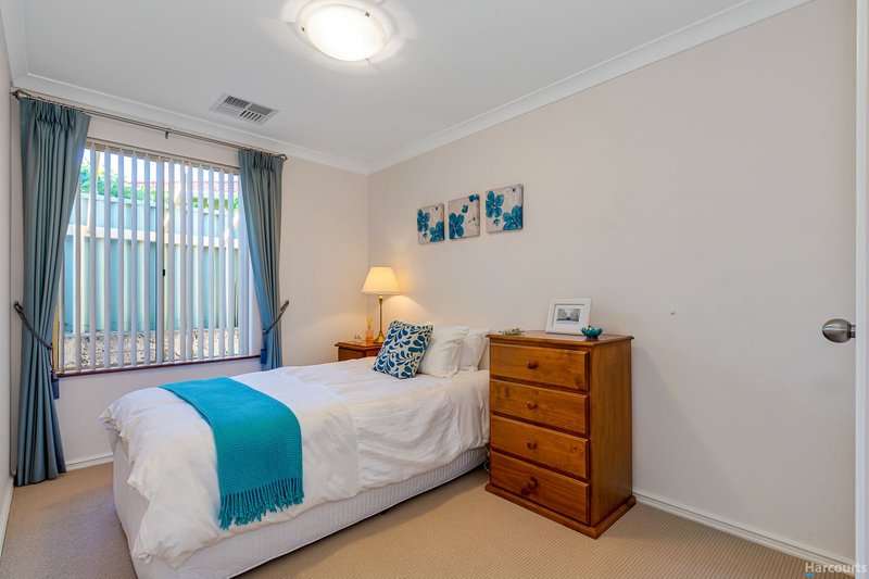 Photo - 11 Paragon Rise, Currambine WA 6028 - Image 16