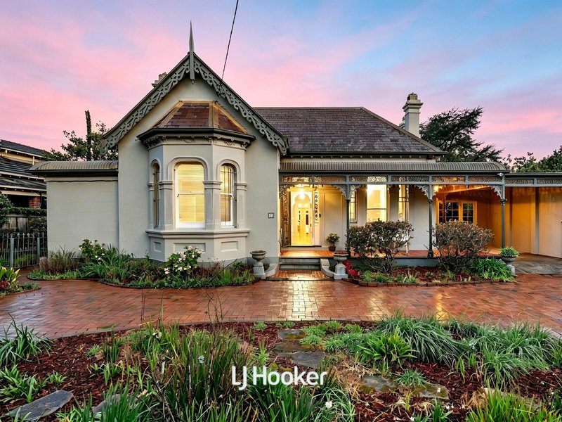 Photo - 11 Park Avenue, Gordon NSW 2072 - Image 1