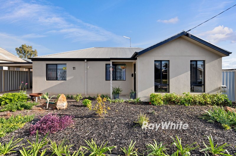 Photo - 11 Park Street, Merbein VIC 3505 - Image 1