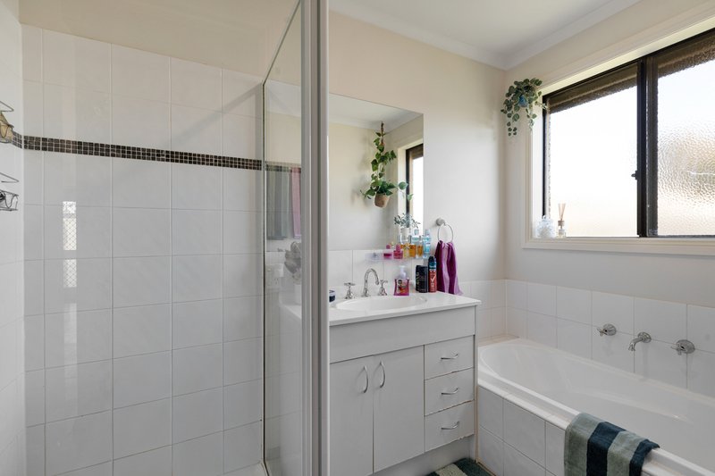 Photo - 11 Park Street, Merbein VIC 3505 - Image 13