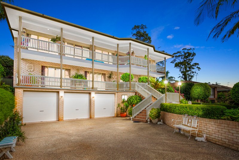 11 Parker Avenue, Surf Beach NSW 2536