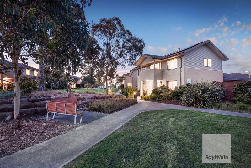 Photo - 11 Parkfield Walk, Westmeadows VIC 3049 - Image 3